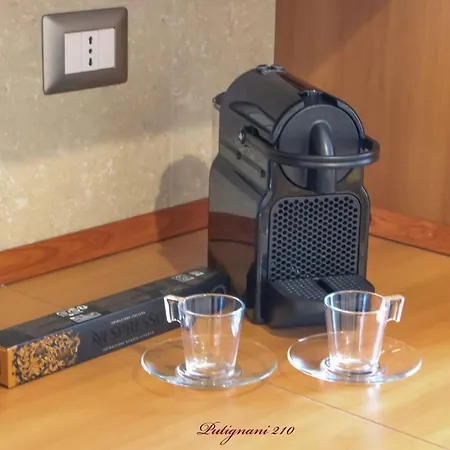 Putignani 210 Бари